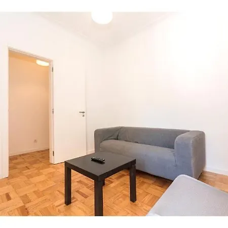 Houze_4 Bedroom Near Jardim Zoologico Apartment *